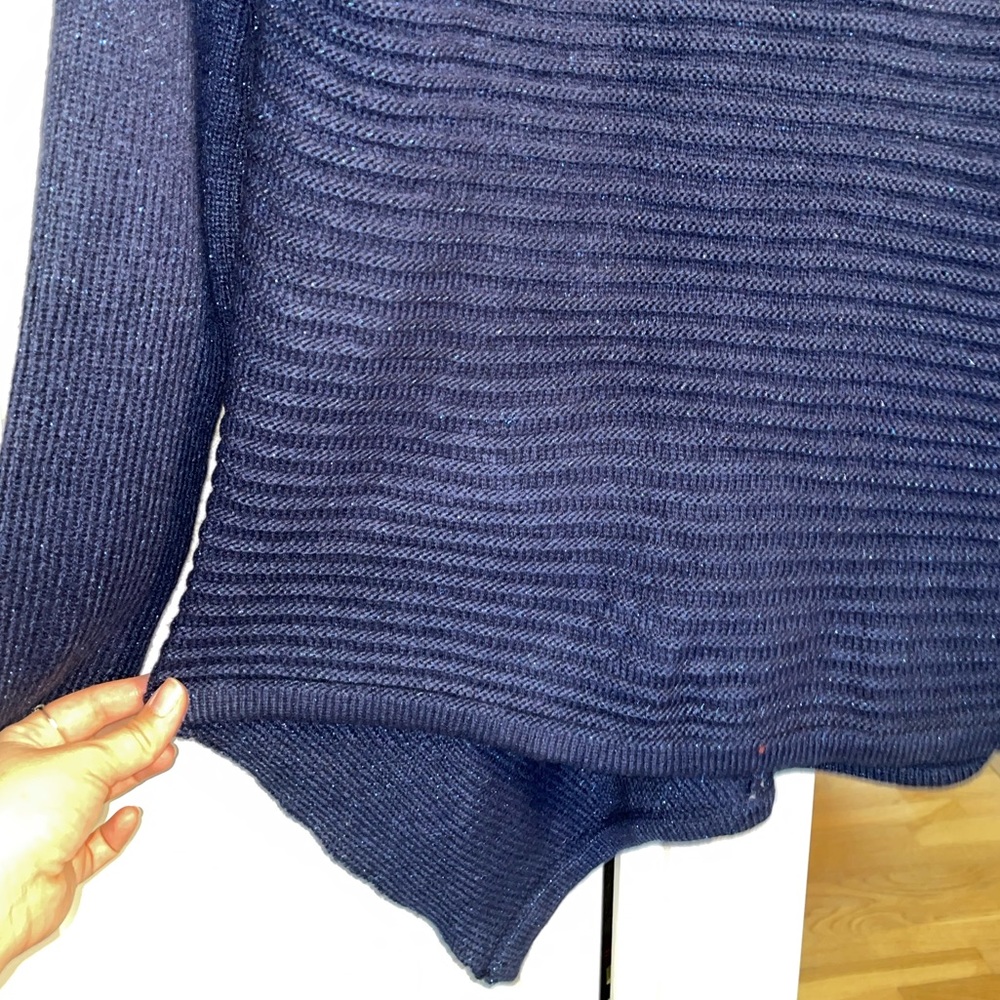Sweater - Picture 9 of 11